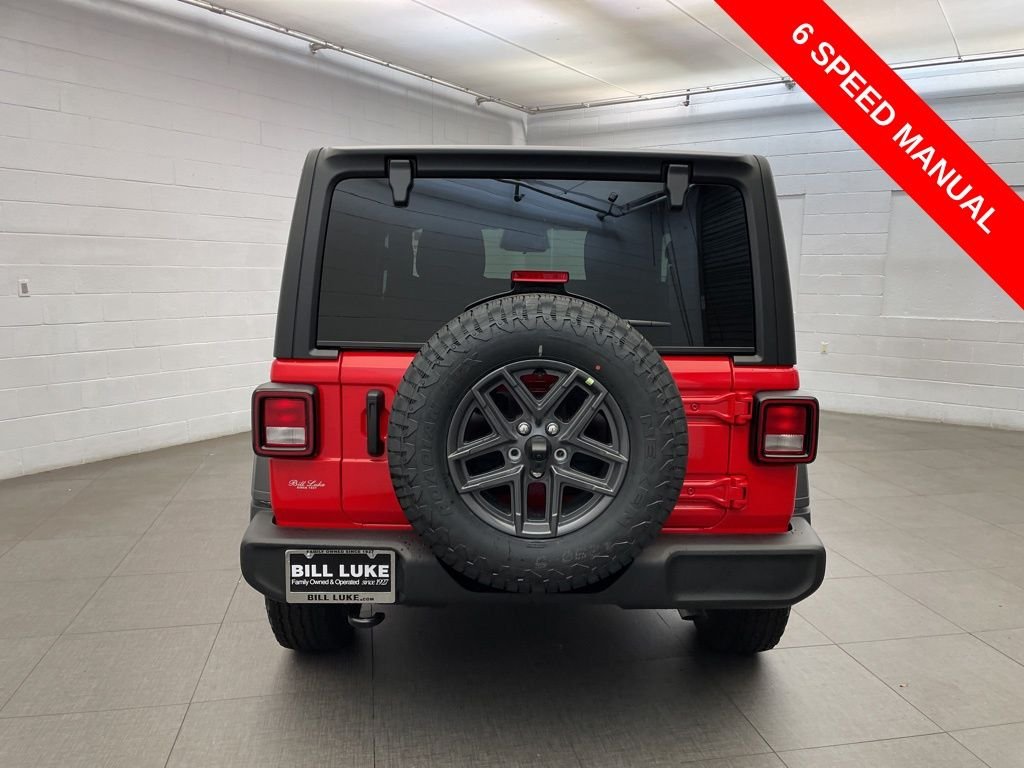 New 2026 Firecracker Red Clear-Coat Exterior Paint Jeep Sport S image 2