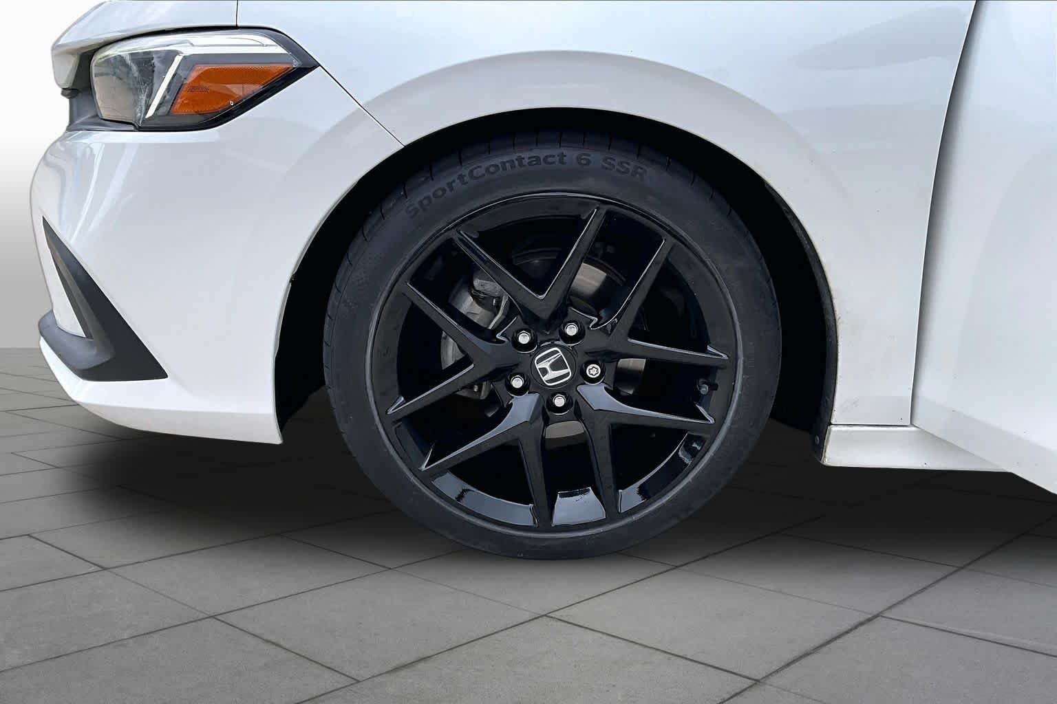 Certified Used 2022 Platinum White Pearl Honda Sport image 11