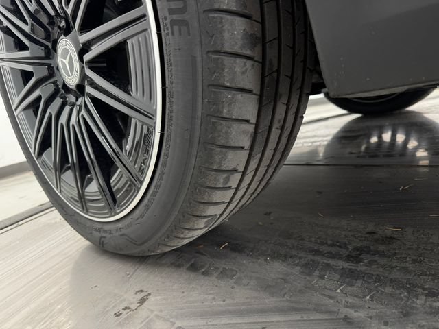 New 2026 Polar White Mercedes-Benz GLA 250 image 53