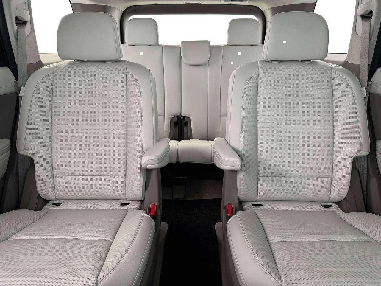 New 2026 Creamy White Pearl Hyundai Limited image 16