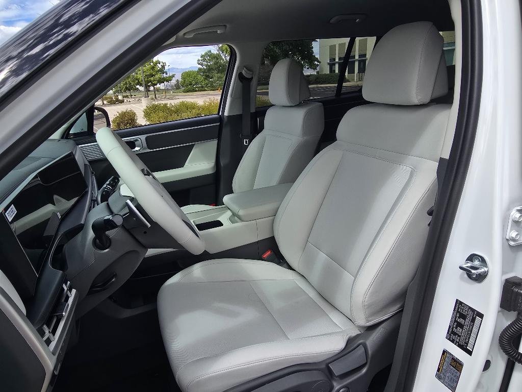 New 2026 Serenity White Hyundai SE image 14