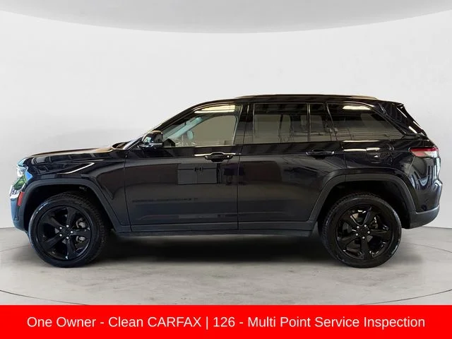 Used 2023 Blue Jeep Limited image 2