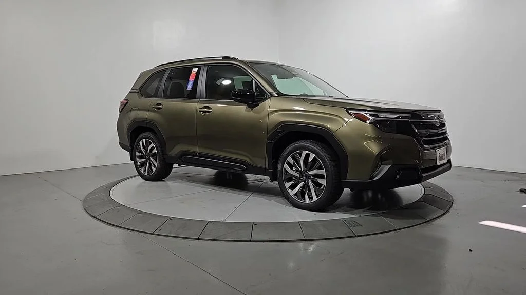 New 2026 AUTUMN GREEN METALLIC Subaru Touring image 8