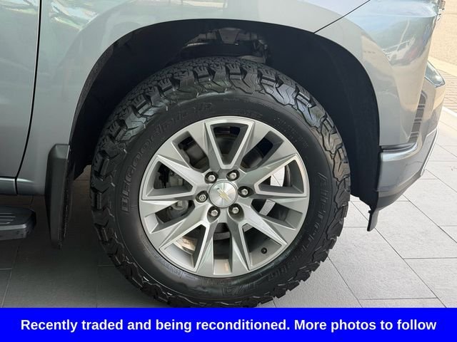 Used 2020 Gray Chevrolet High Country image 8