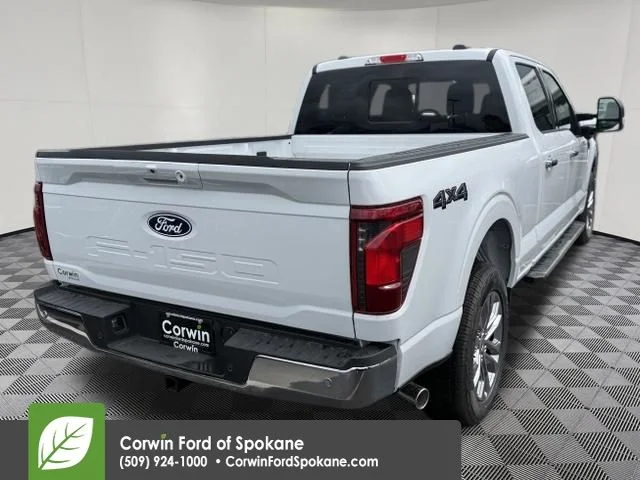 New 2026 Oxford White Ford XLT image 13