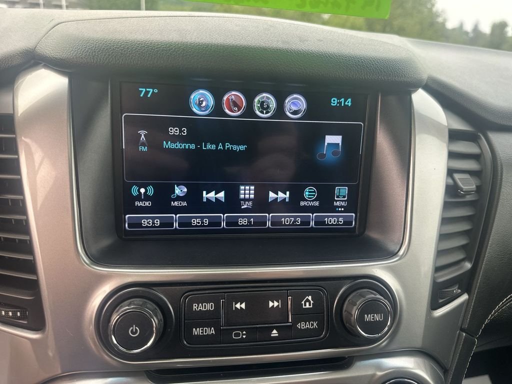 Used 2019 White Chevrolet LT image 23