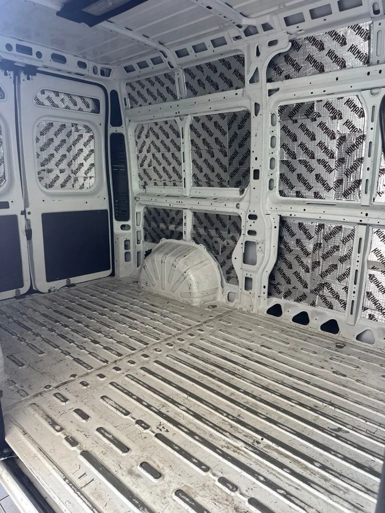 Used 2022 White Ram High Roof image 10