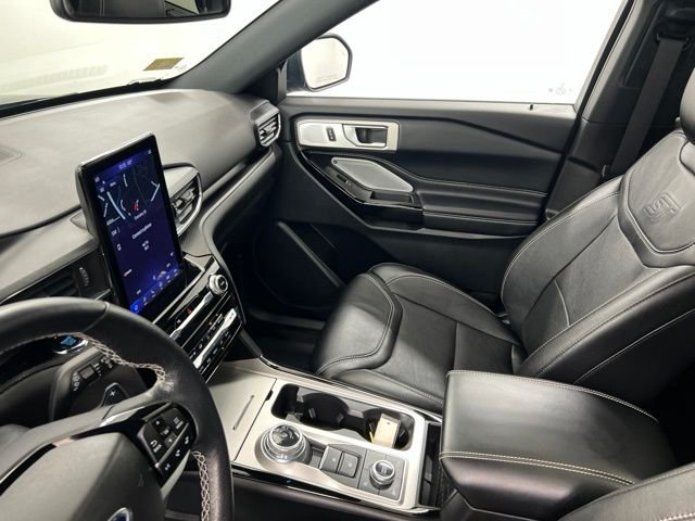 Used 2023 Agate Black Metallic Ford ST image 23