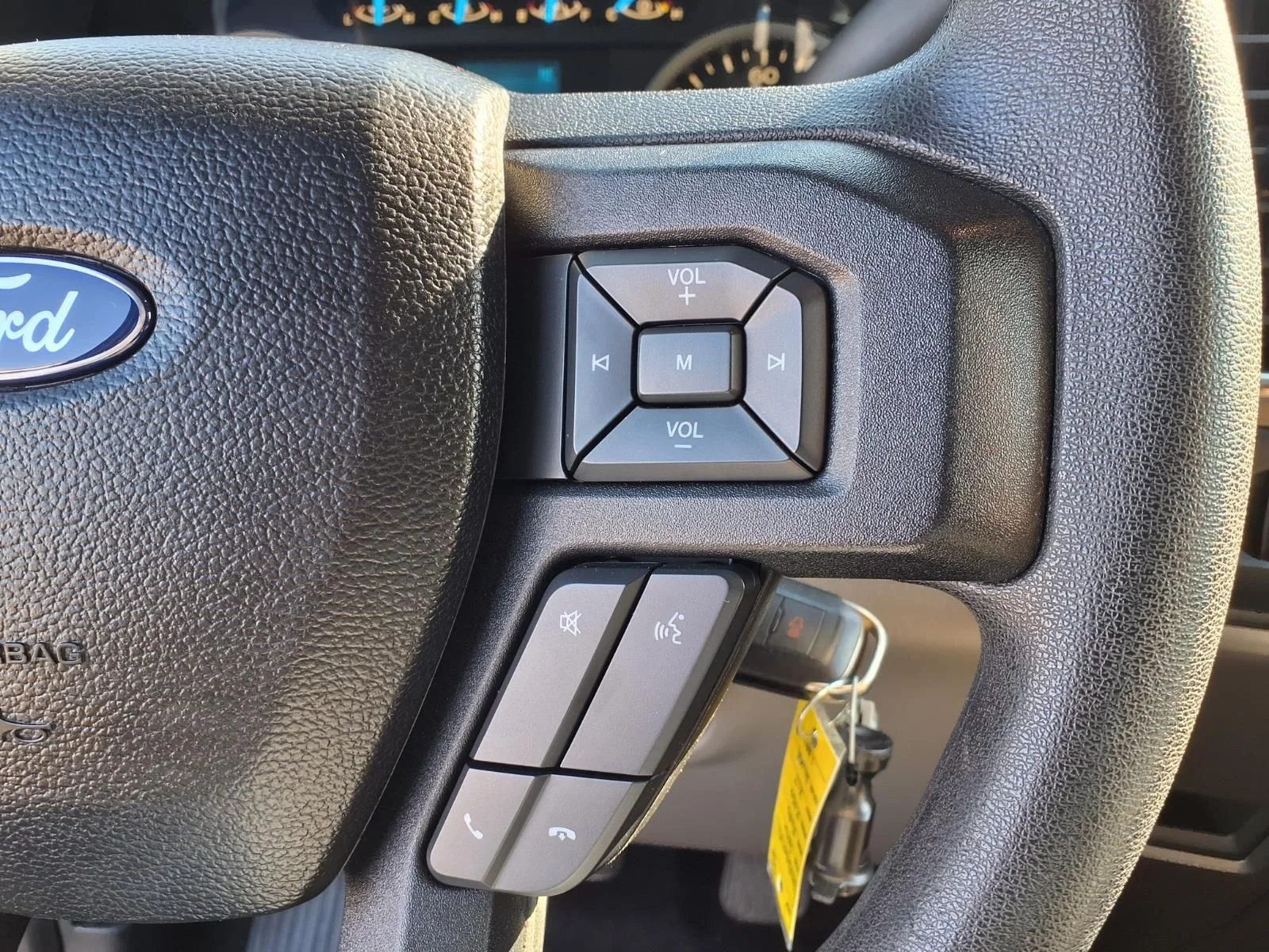 Used 2016 Silver Ford XLT image 18