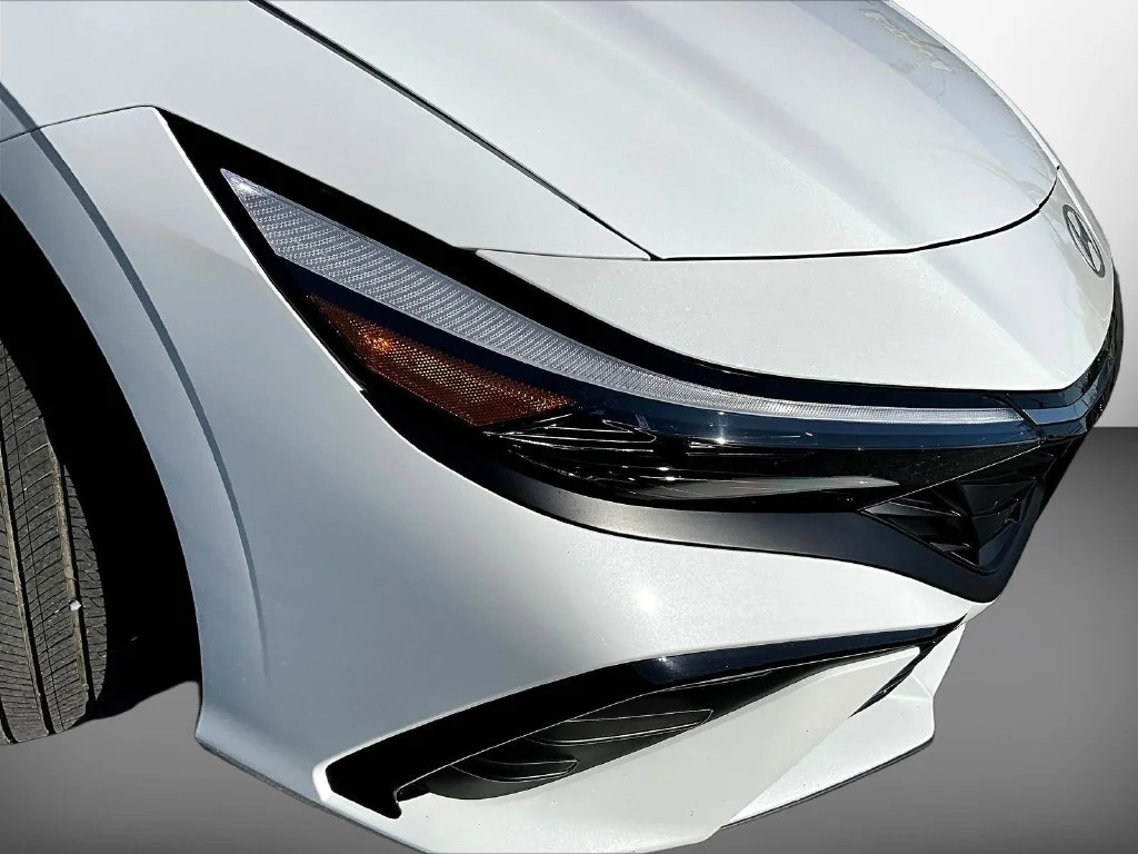 Used 2026 White Hyundai Limited image 32