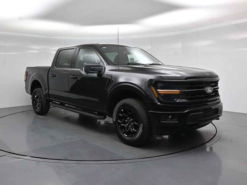 New 2026 Agate Black Metallic Ford XLT image 54
