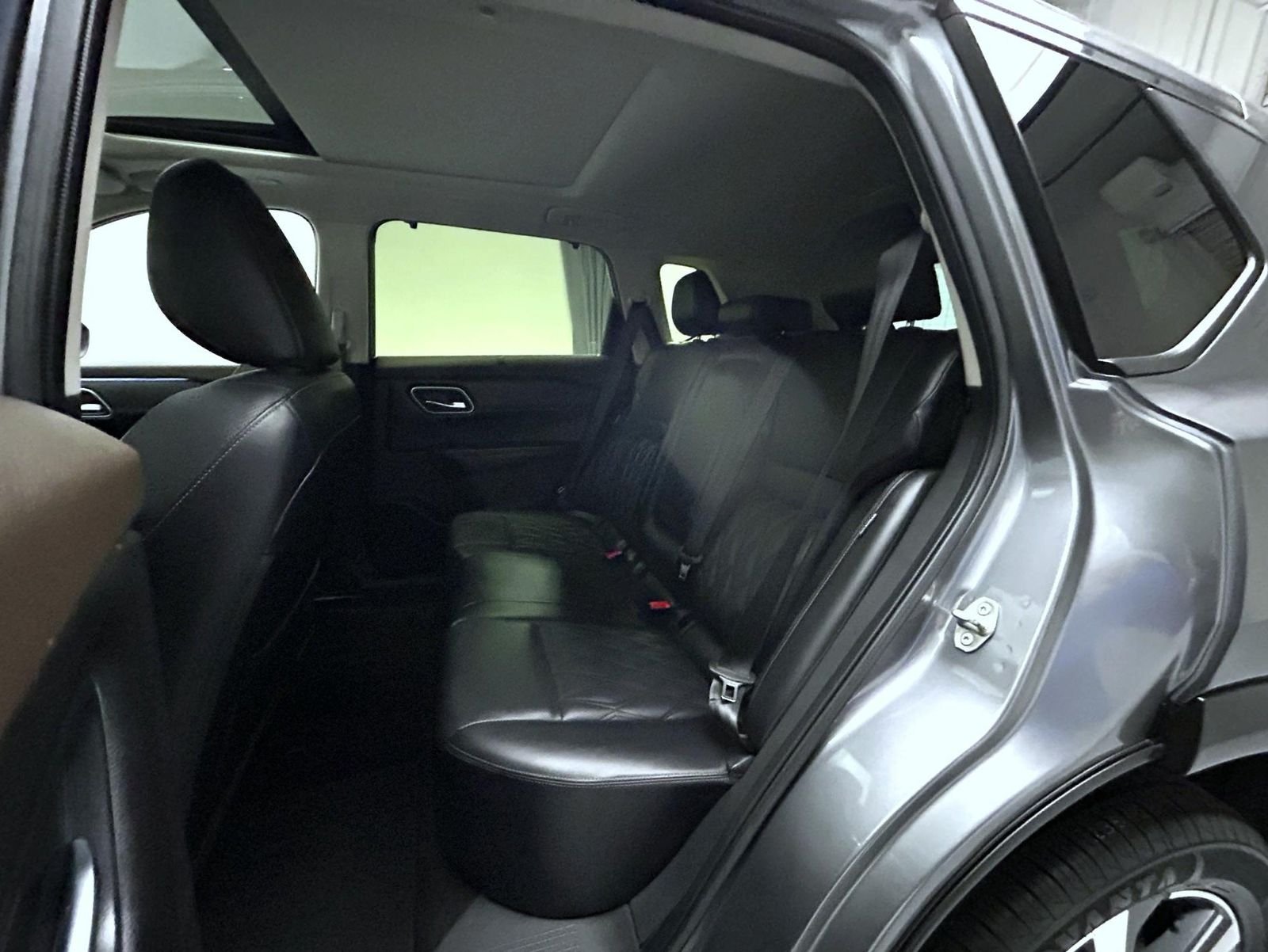 Certified Used 2023 Gun Metallic Nissan Platinum image 19