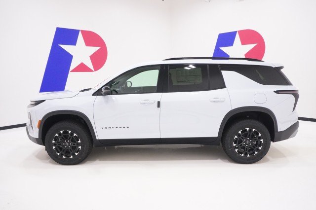 2027 Chevrolet Traverse Z71 - Photo 10