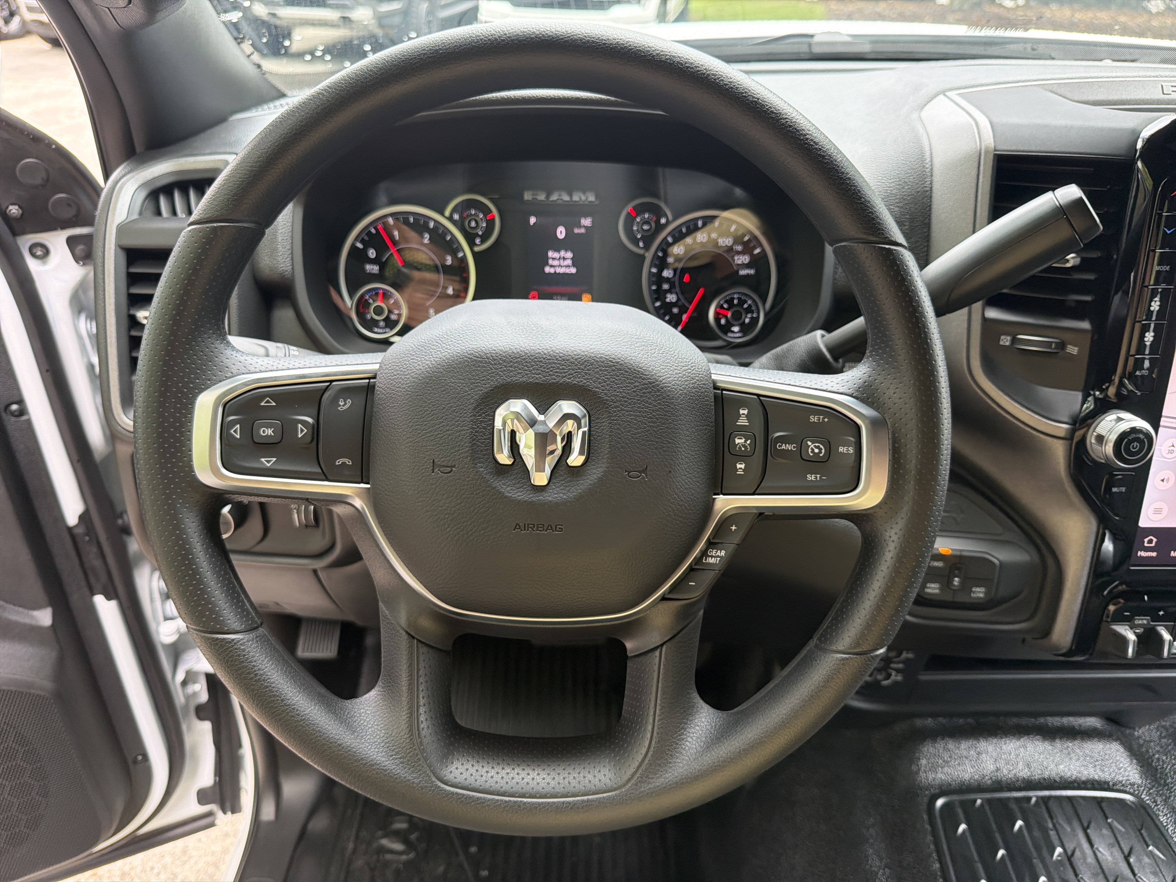 New 2026 Bright White Clearcoat RAM Tradesman image 21