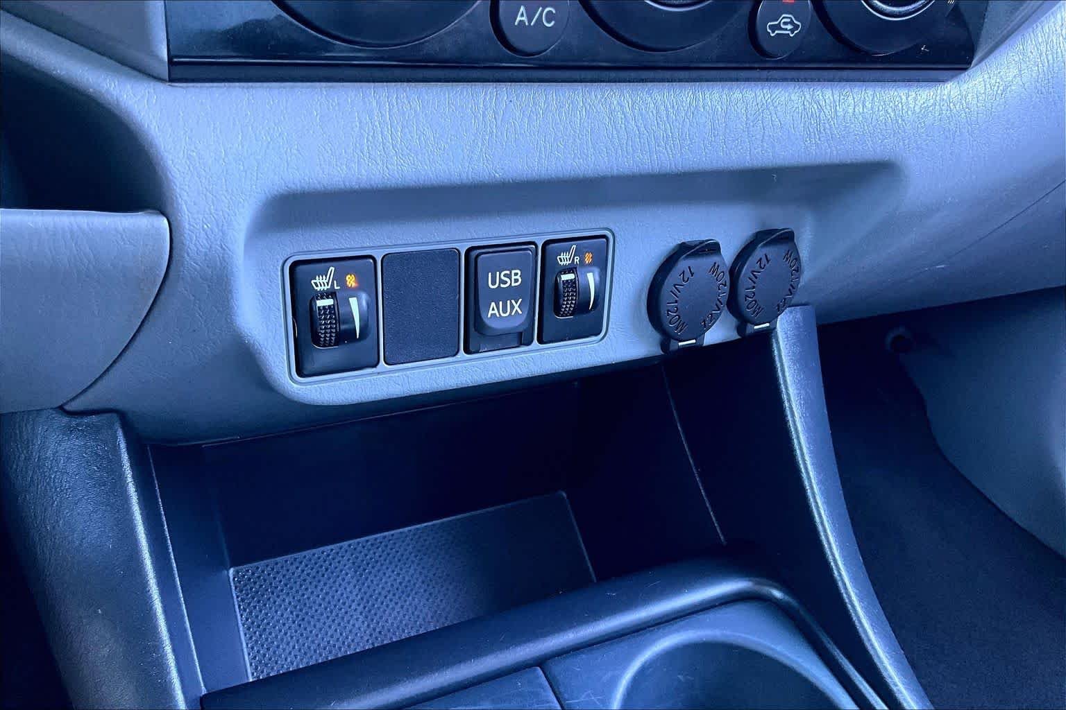 Used 2013 Black Toyota  image 35