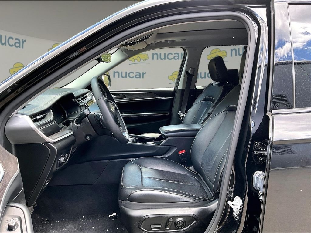 Used 2023 Black Jeep Limited image 12