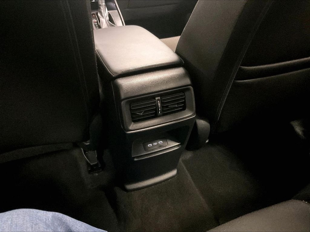 Used 2025 Silver Honda EX image 27
