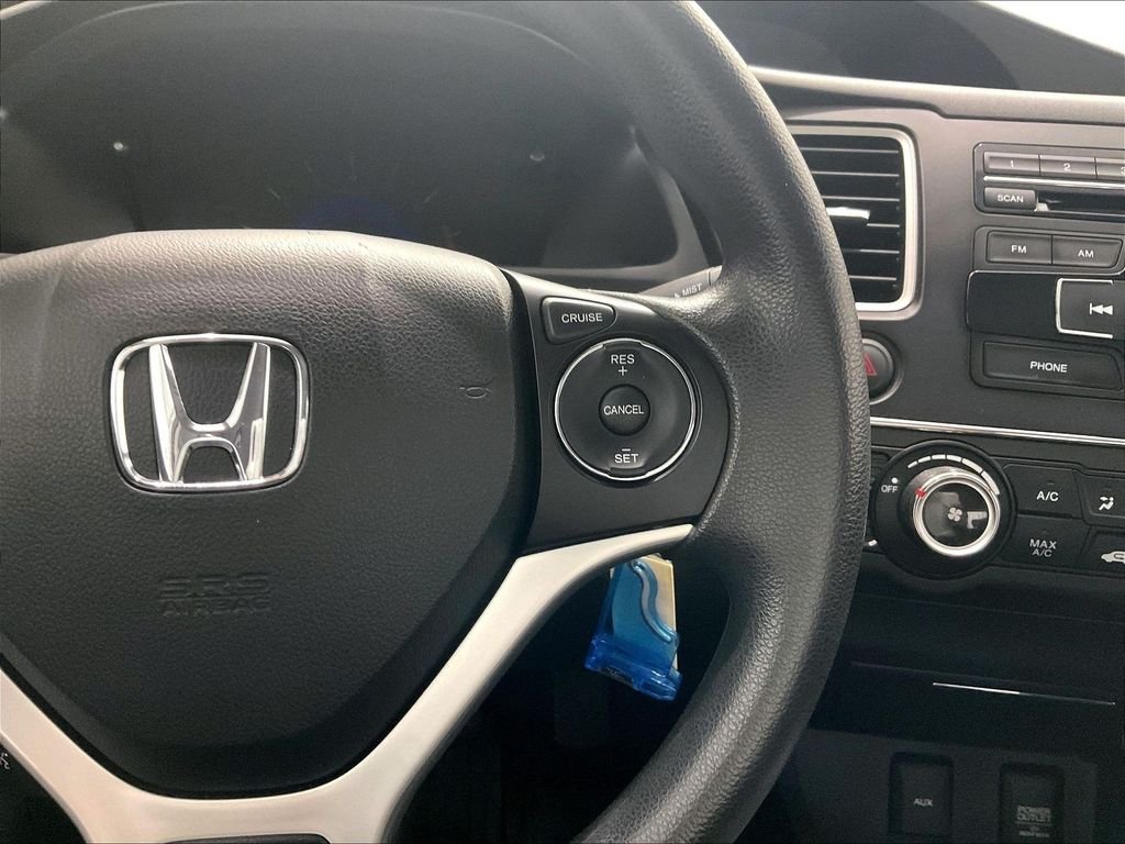 Used 2014 Silver / Black Honda LX image 23