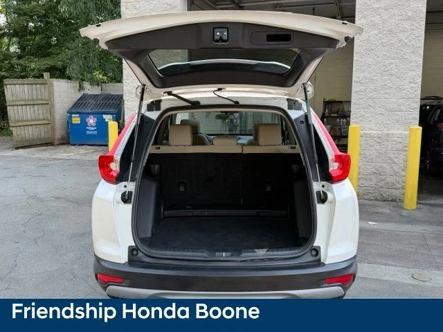 Used 2019 White Honda EX image 37