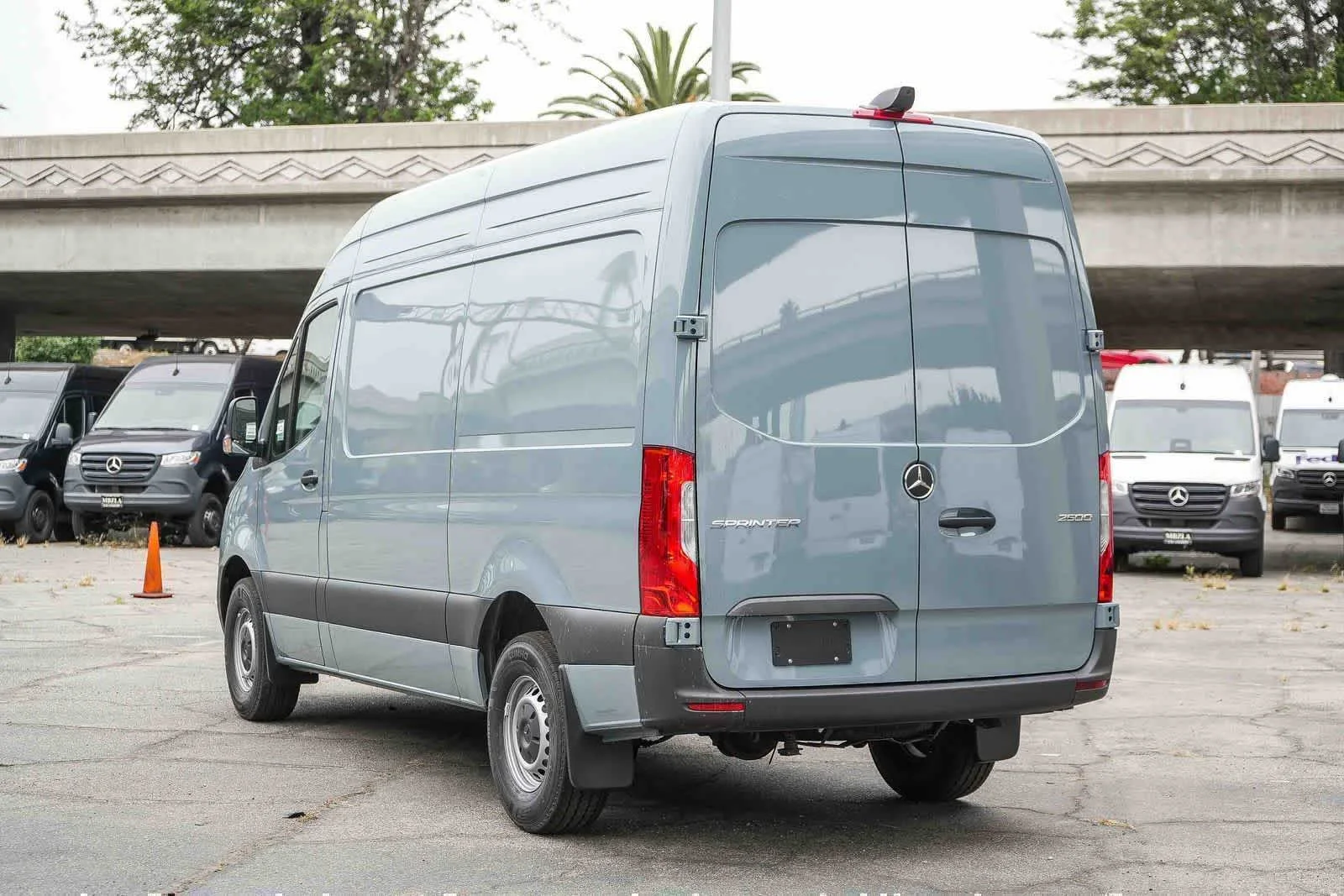 New 2026 Blue Gray Mercedes-Benz Cargo 144WB High Roof RWD 2.0L I4 Diesel Turbo SO image 8