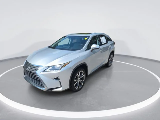 Used 2017  Lexus 350 image 4