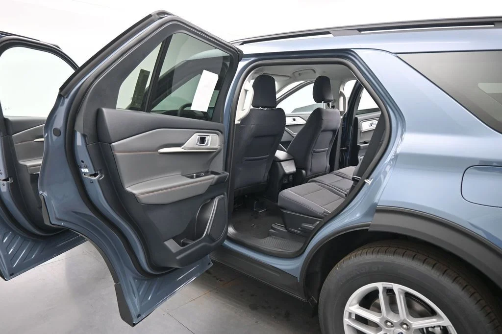 2026 Ford Explorer Active - Photo 16