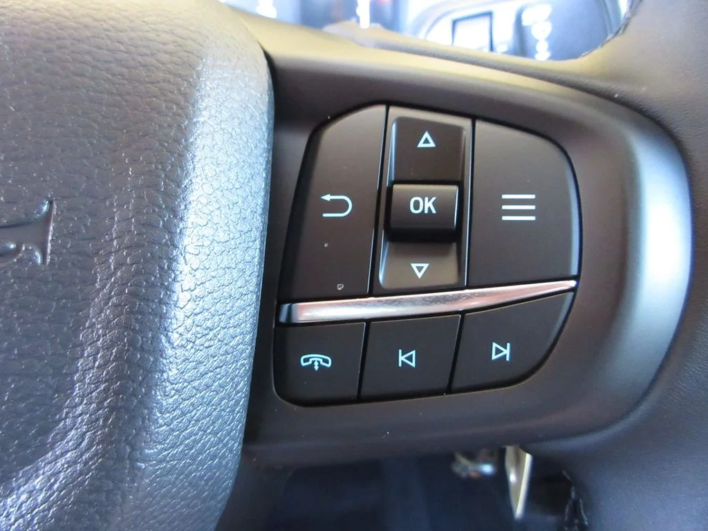 New 2026 Marsh Gray Ford XLT image 17