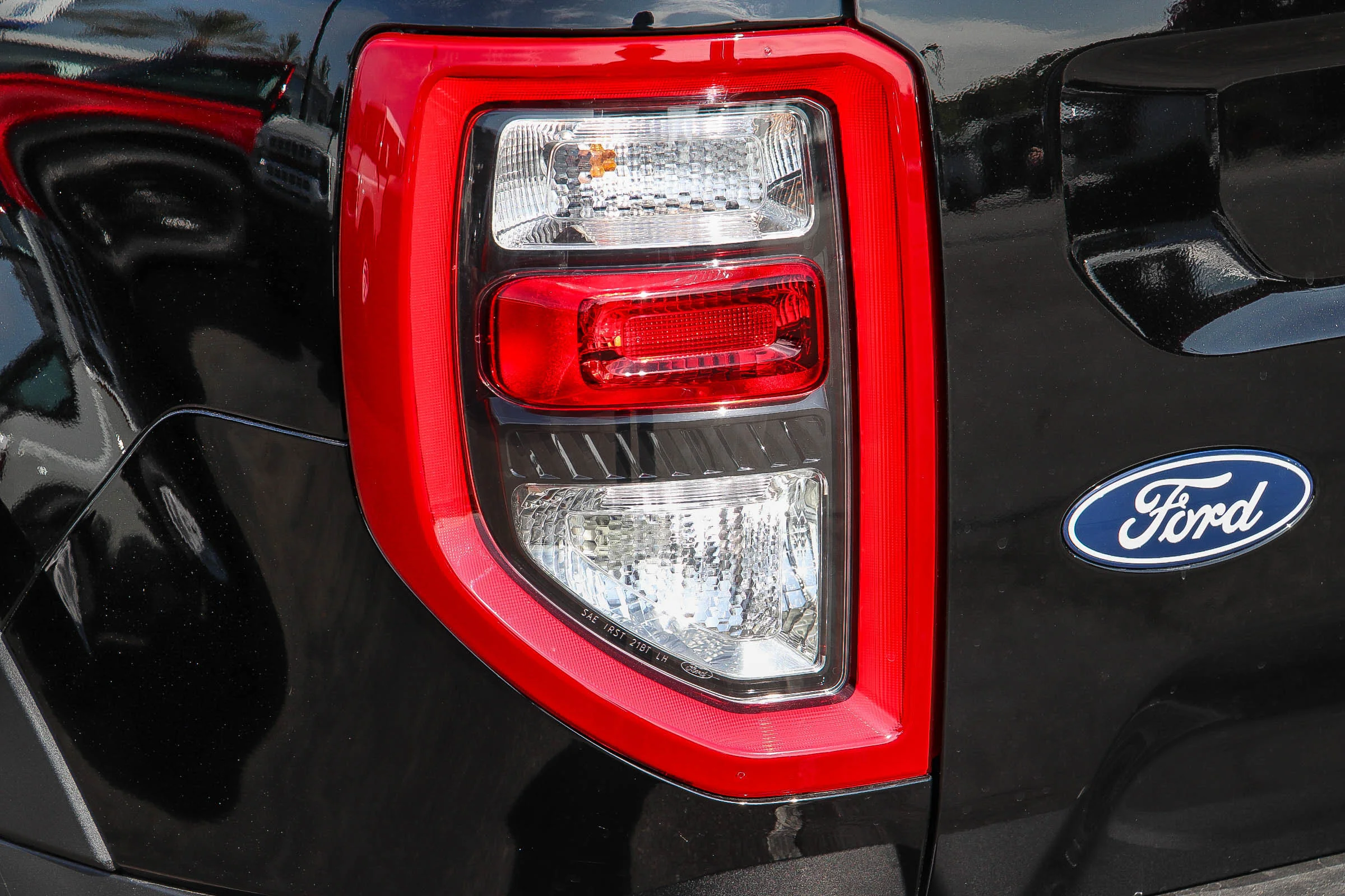 New 2026 Shadow Black Ford Badlands® image 9