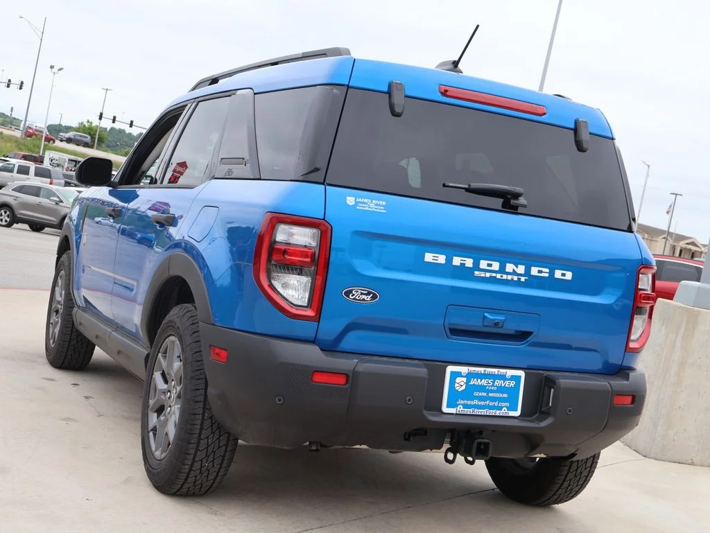 New 2026 Velocity Blue Metallic Ford Big Bend® image 3