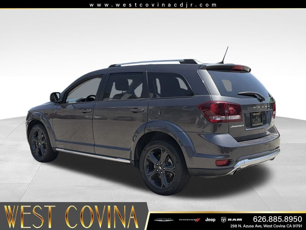 Used 2019 Gray Dodge Crossroad image 7
