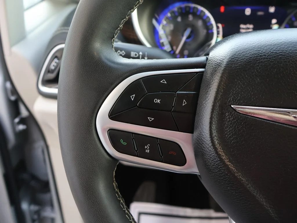 2024 Chrysler Pacifica Limited - Photo 29
