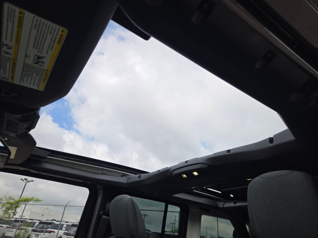 Certified Used 2025 Gray Jeep Sahara 4xe image 21