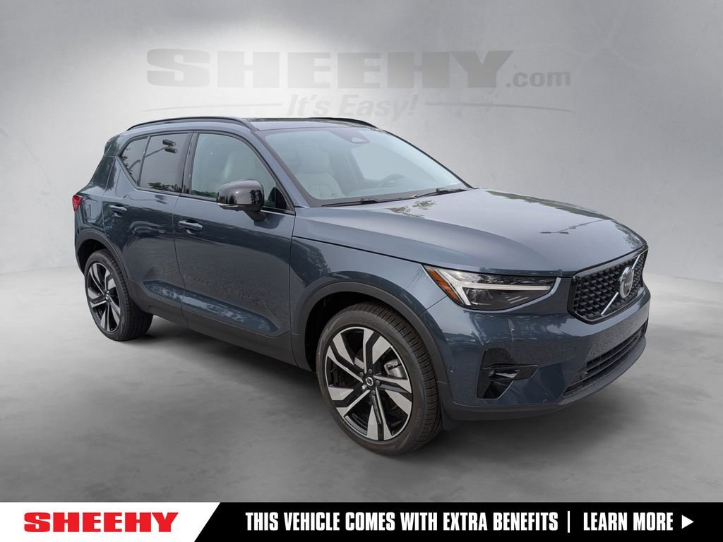 2026 Volvo XC40