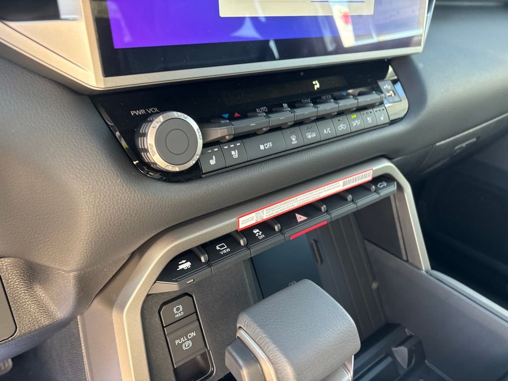 2026 Toyota Tundra Limited - Photo 21