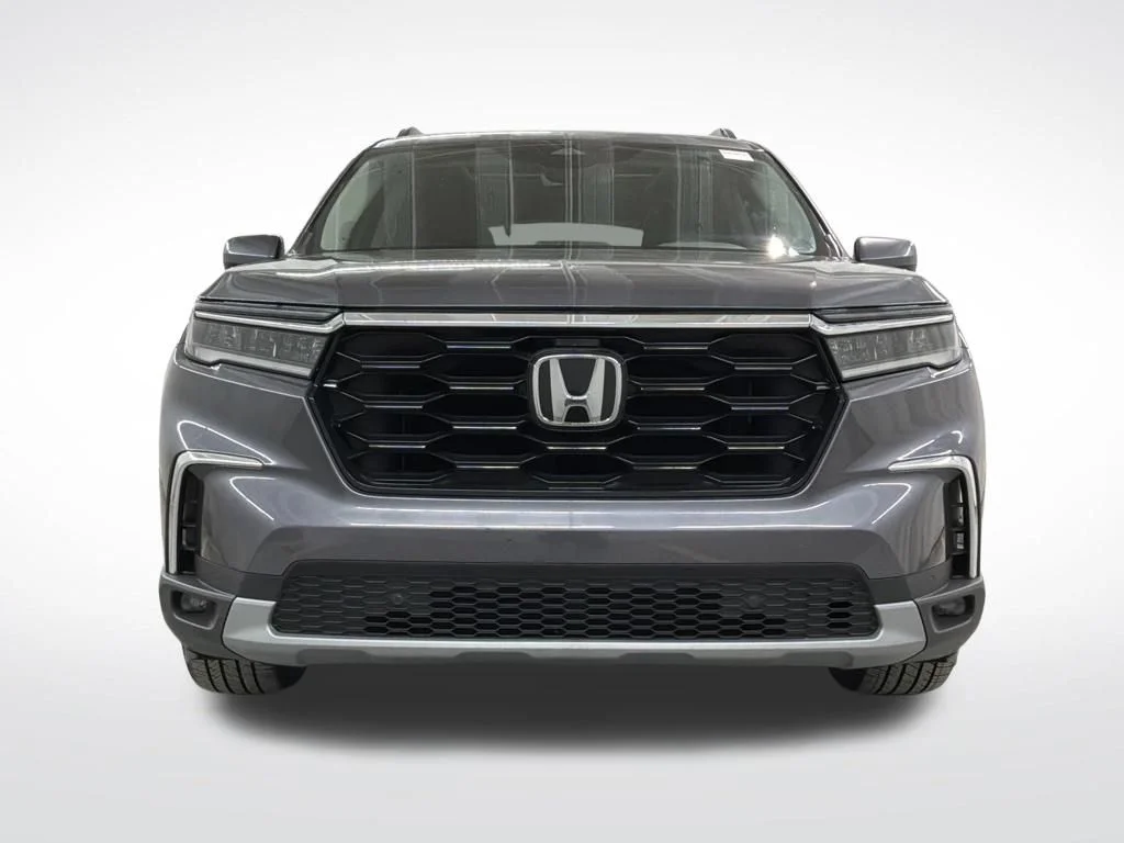 Used 2024 Modern Steel Metallic Honda Touring image 5