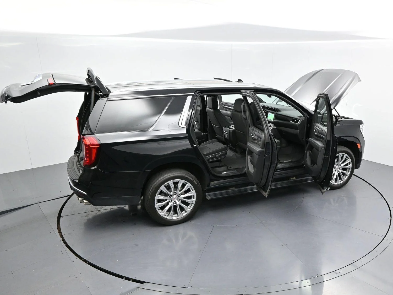 Used 2024 Onyx Black GMC Denali image 47