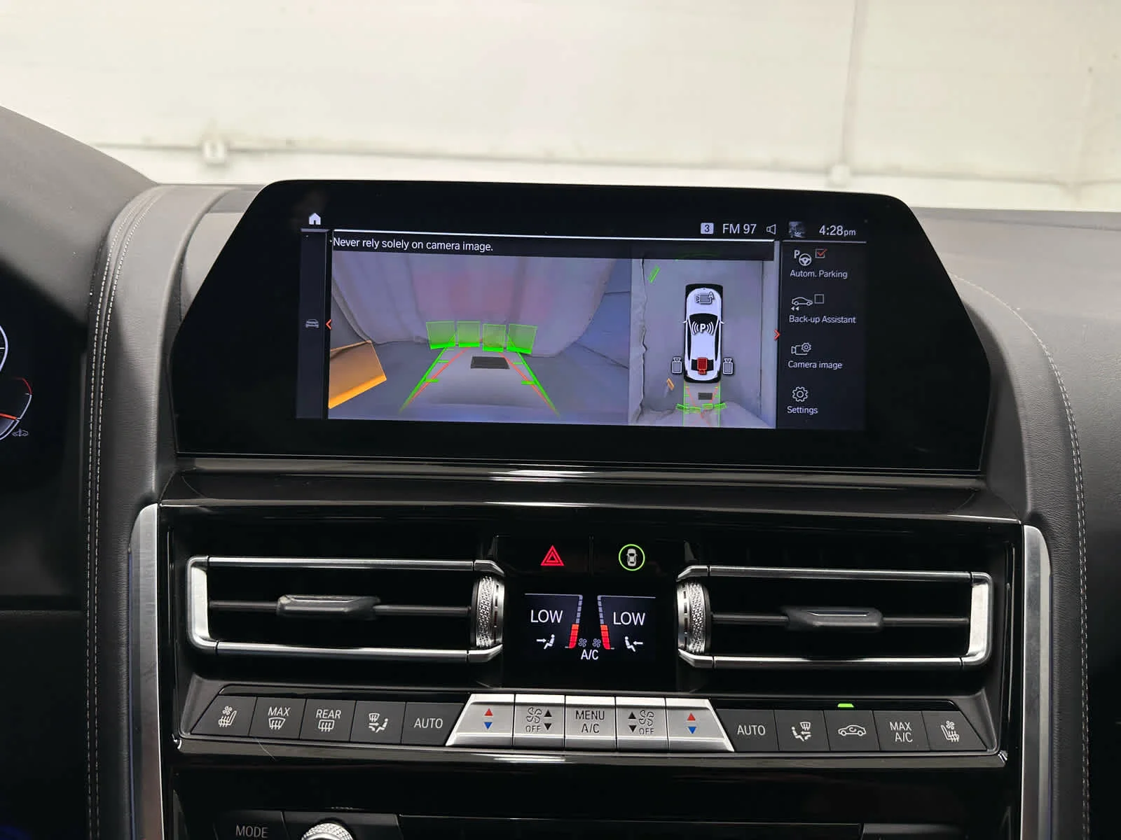 Used 2022 Mineral White Metallic BMW M850i image 37