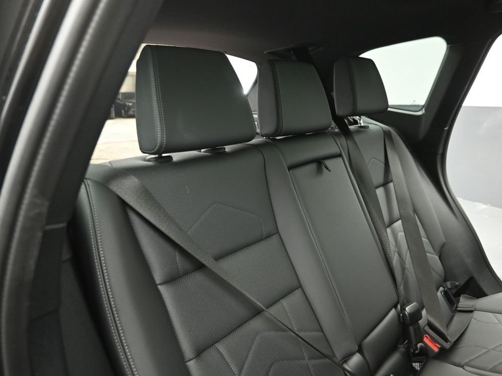 2024 BMW X1 - Image 25