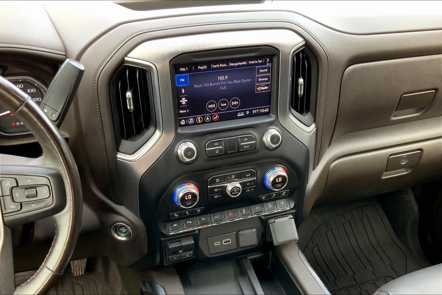 Used 2019 White Frost Tricoat GMC Denali image 7