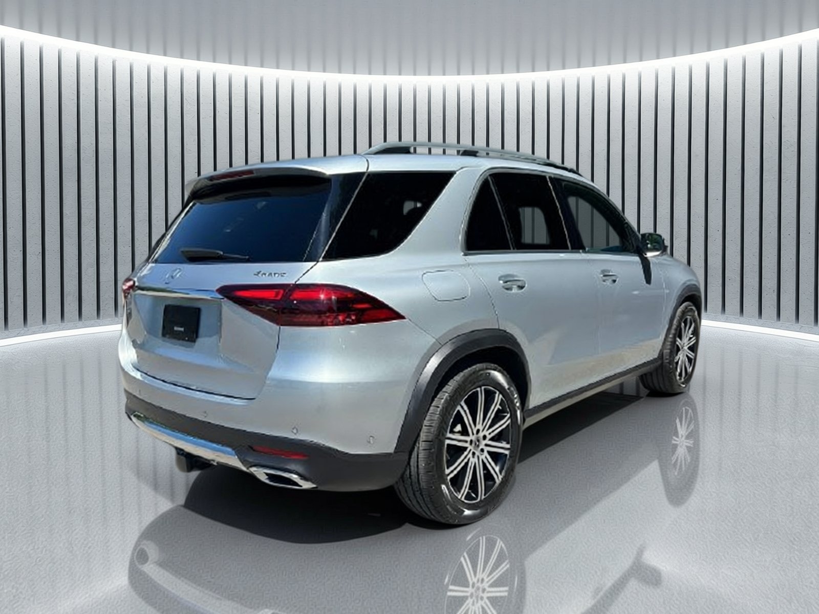 Certified Used 2025 Silver Mercedes-Benz GLE 350 image 5