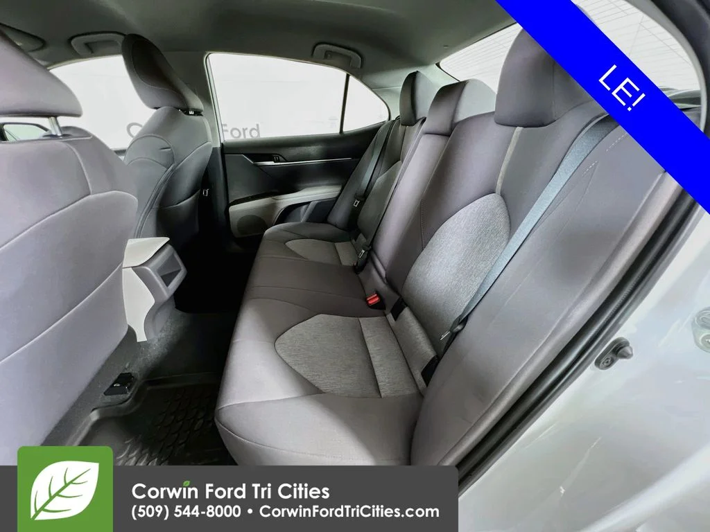 Used 2024 Wind Chill Pearl Toyota LE image 26