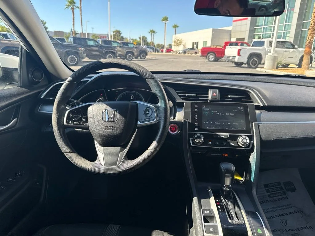 Used 2017 White Honda EX image 18