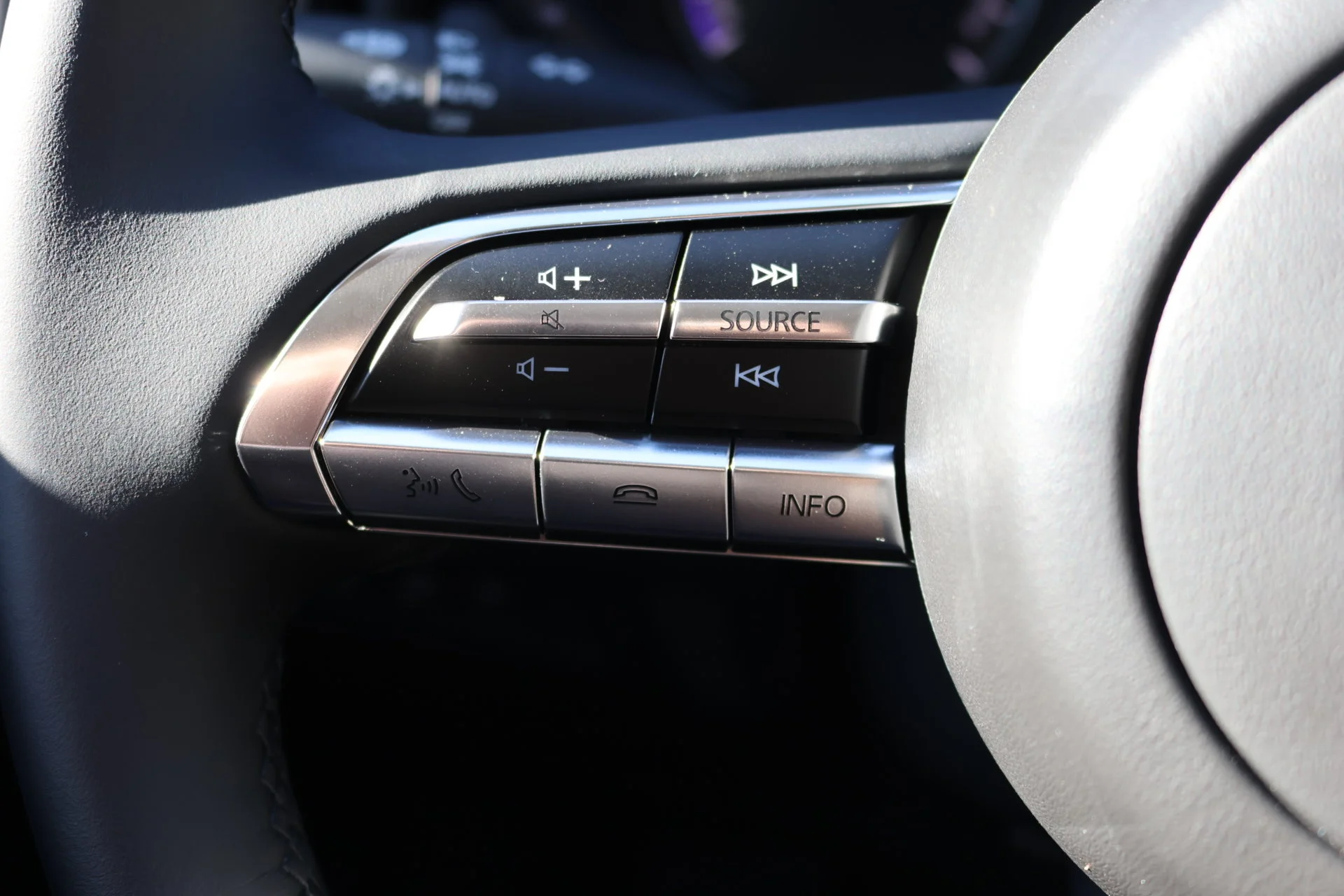 New 2026 Wind Chill Pearl Mazda Premium AWD image 9