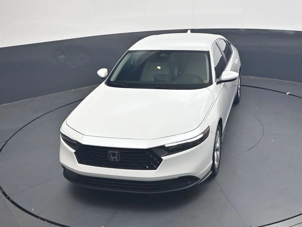 Certified Used 2024 Platinum White Pearl Honda LX image 19