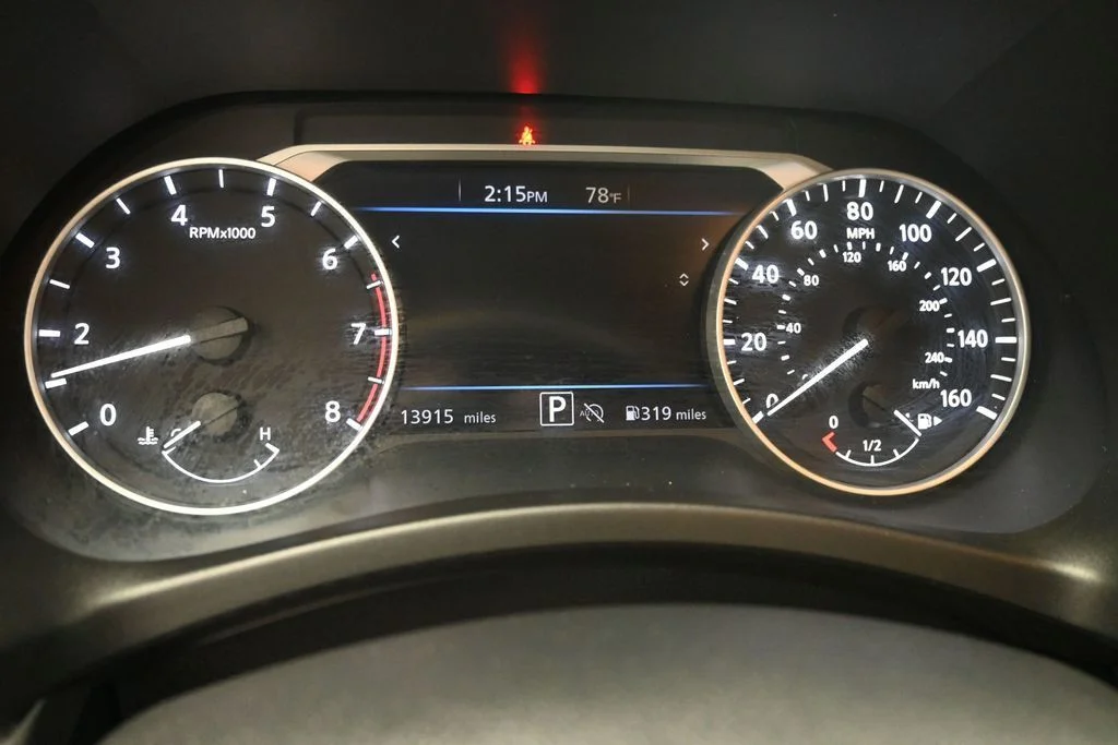 Used 2024 White Nissan SR image 23