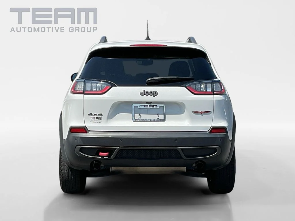 Used 2019 White Jeep Trailhawk image 6