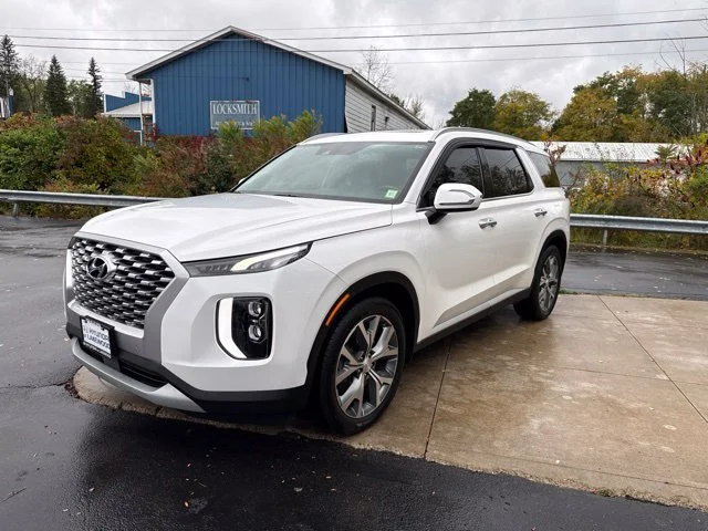 Used 2020 White Hyundai SEL image 4