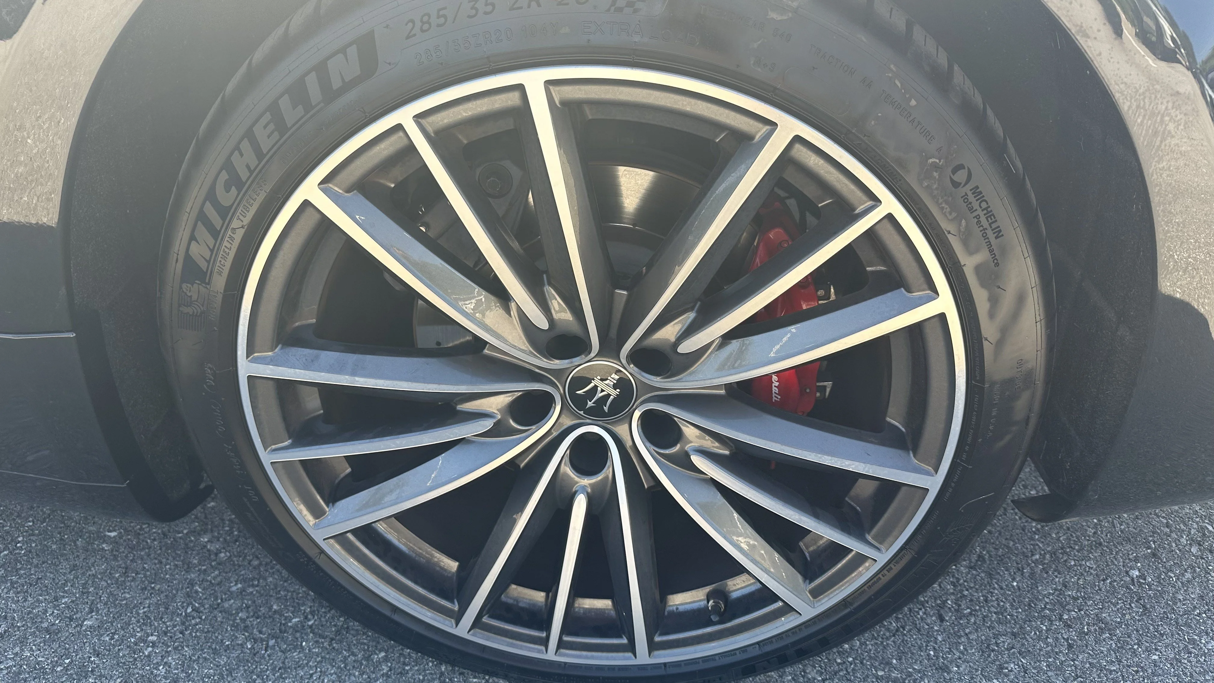 Used 2022 Nero Ribelle Metallic Maserati Modena Q4 image 13