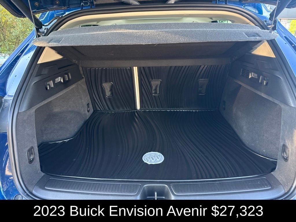 Used 2023 Sapphire Buick Avenir image 15