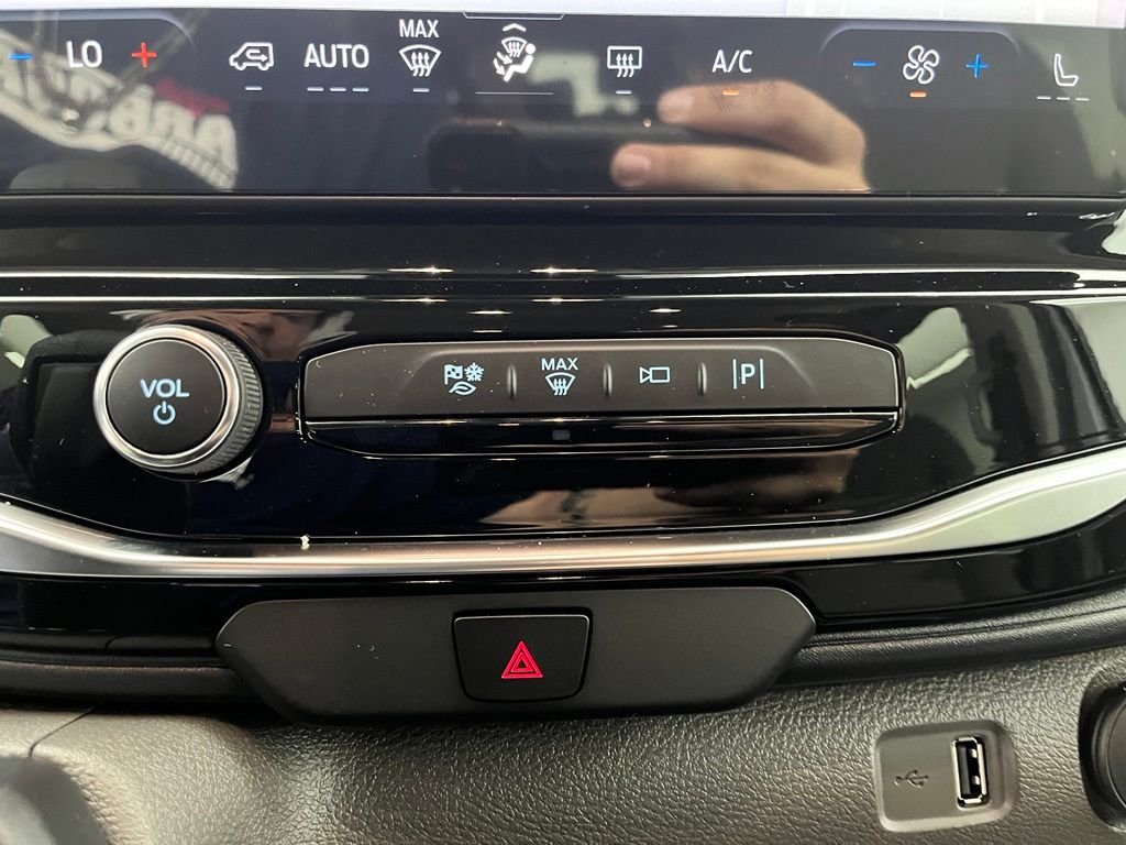 New 2026 White Ford XLT image 28